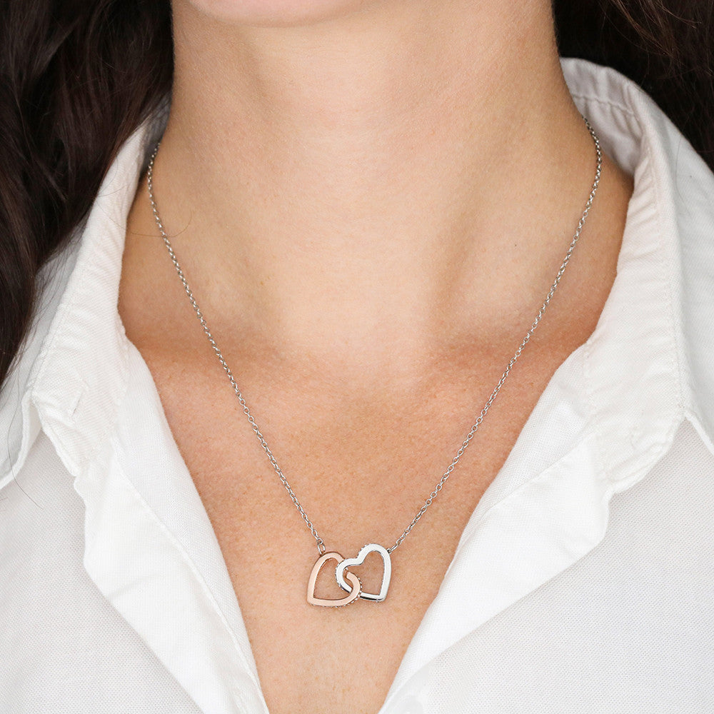 Auntie - Niece Forever Necklace | Interlocking Hearts for Mother's Day Gift