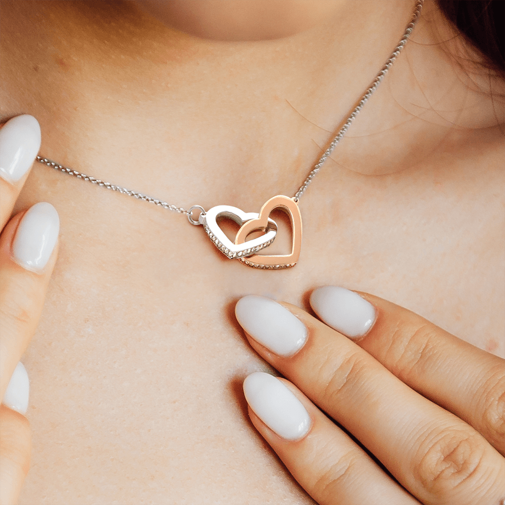 Auntie - Niece Forever Necklace | Interlocking Hearts for Mother's Day Gift